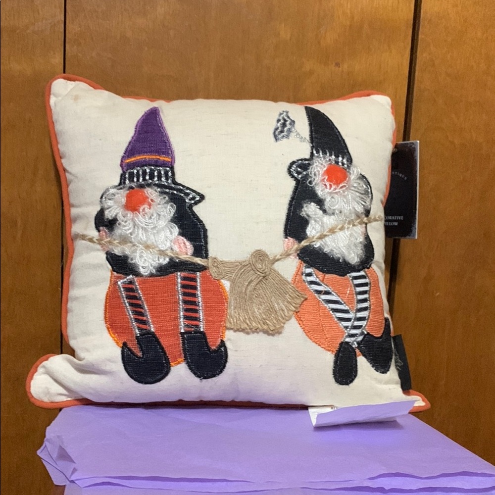 SPOOKY NIGHT- Gnome Embroidered Decorative Pillow. NWT!
